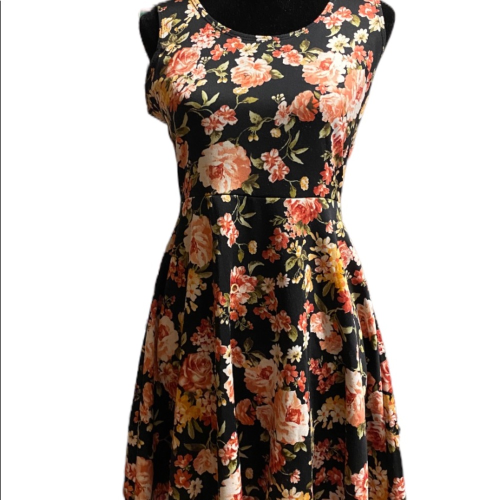 I’m in love with Derek floral Dress